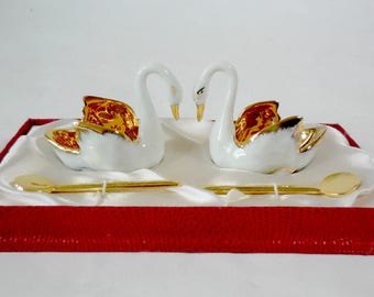 French Vintage Limoges 50s swan salt/pepper servers with little spoons. French vintage