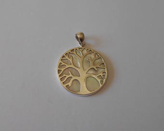 Handmade Sterling 925 silver and mother of pearl pendant.