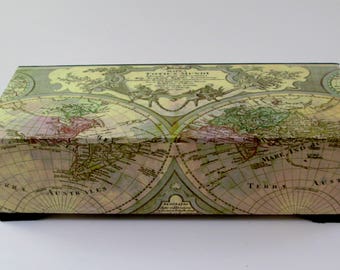 Watch box with old world map, Men's watch box, Watch case, Watch storage, Men's gift, Valet box, Jewelry box, Made to order