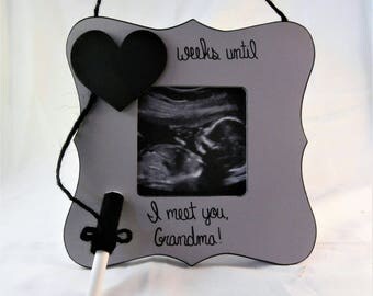 Pregnancy announcement chalkboard, Grandparents to be, baby announcement gift