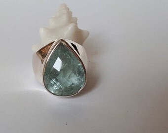 Aquamarine ring set in 92.5 sterling silver, size 6.5 US, free shipping, Resizing available