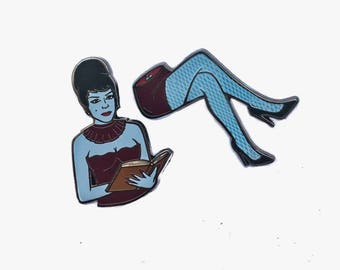 Beetlejuice - Half Woman Pin Set