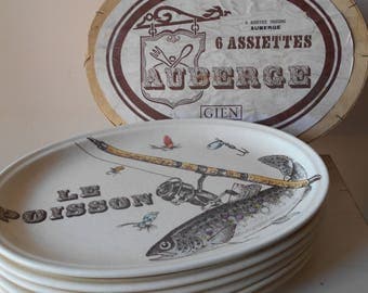 Boxed Set of Six GIEN 'Le Poisson' Hand Painted Vintage French Fish Plates from the 1970's. Modern Mid Century Fish Plate Set.
