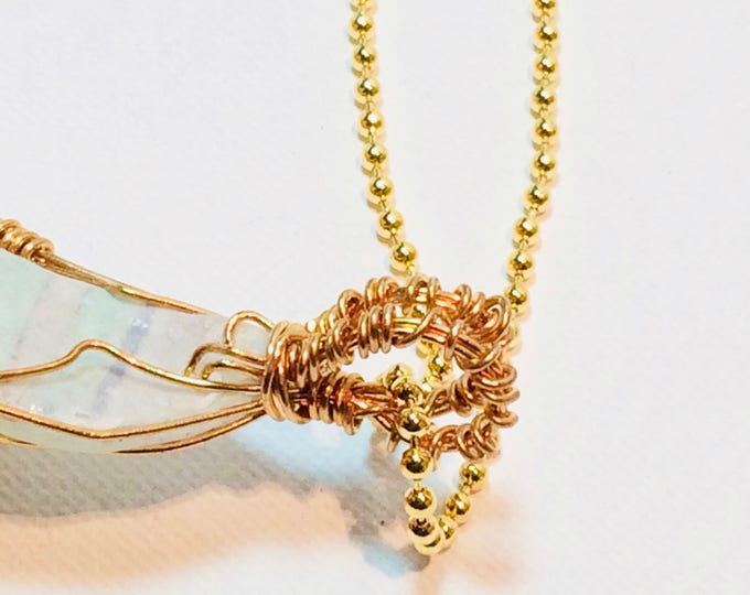 Large Beach Glass pendant - Wire Wrap Beach Scene Beach Glass -Lake Michigan - Gold colored artist wire and chain