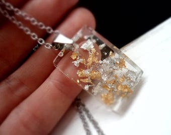 Chain, resin pendant, necklace, hand-poured, gold, silver, gold foil, silver foil