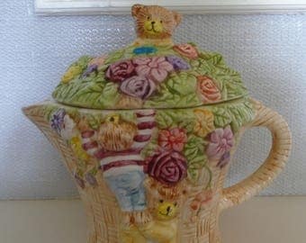 A Novelty Teddy Bears Basket Tea Pot
