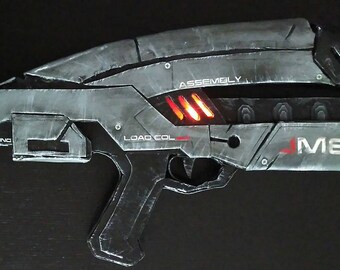 M8 Avenger rifle prop - Mass Effect 3
