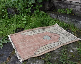 Rare Design Decorative Turkish Rug Vintage Rug Free Shipping Rug 2.5 x 3.6 feet Tribal Rug Boho Rug Natural Pale Color Oushak Rug
