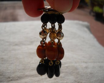 1980 - Hanging Beautiful Earrings