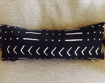 Black lumbar with traditional mudcloth prints