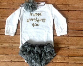 Baby girl coming home outfit, brand sparkling new outfit, new baby outfit, newborn girl outfit, baby ruffle bloomer set, newborn photo prop,