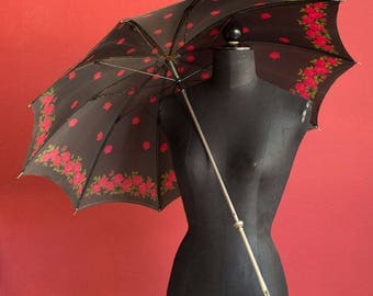 Amazing 20's Vintage Umbrella with decorative handle