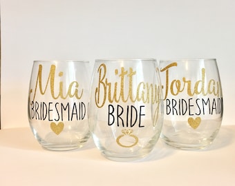 Set of 7 or 8 Bridal Party Wine Glasses | Personalized Bridesmaid Wine Glasses | Custom Wine Glass | Bridal Party Gifts | Bridesmaid Gift
