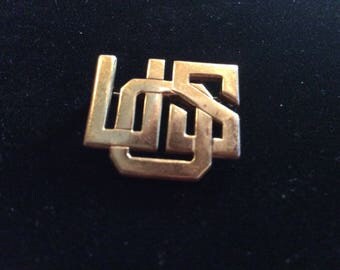 Vintage gold plated sterling USO pin