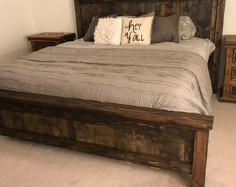 Farmhouse bed | Etsy