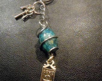 Key, beads, key, lock