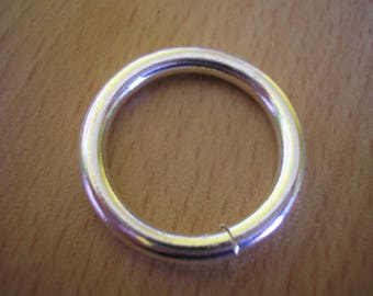 Round ring 30 mm x 0.35 mm silver plated
