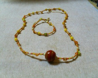 set (necklace, bracelet) orange and yellow gorgeous, simple