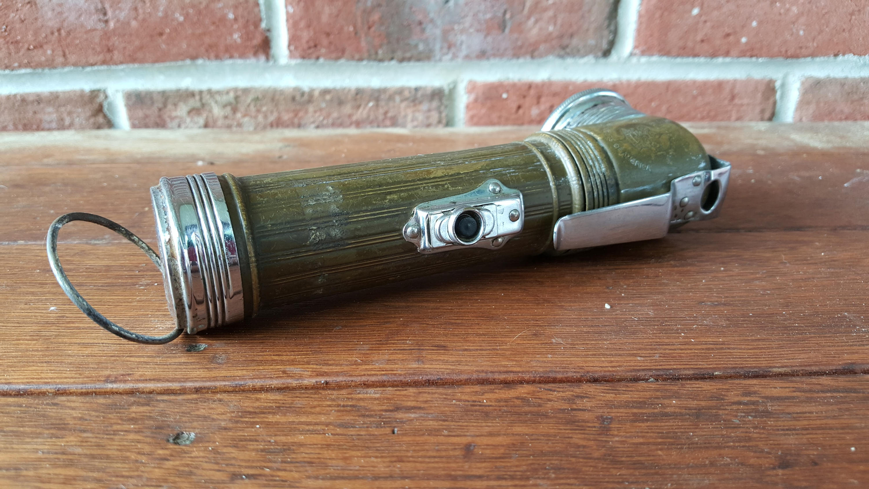 Eveready Boy Scout Right Brass Flashlight 2697 circa 1930s