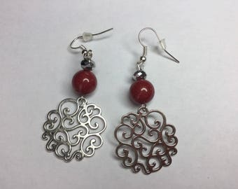 Filigree hoop earrings