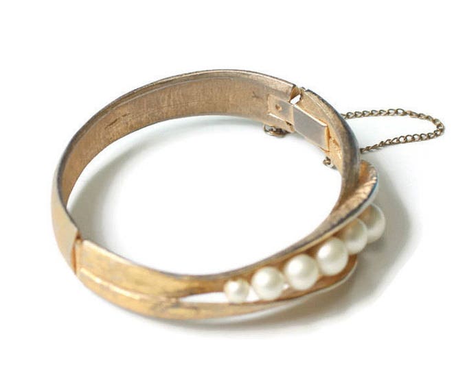 Chunky Faux Pearl Bracelet Hinged Design Bangle Vintage