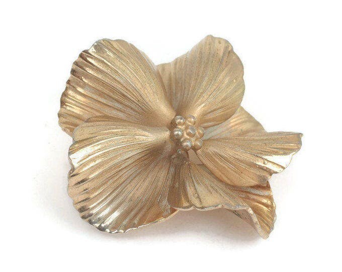 Ruffled Petal Floral Brooch Gold Tone Signed Giovanni Vintage