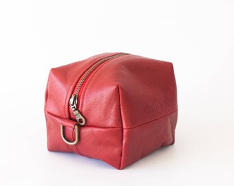 Red leather makeup bag, beauty case accessory bag vanity storage utility bag beauty storage case diaper zipper pouch-Cube