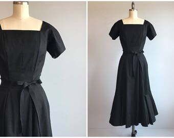 Vintage 50s Dress / 1950s Anne Fogarty Black Wiggle Dress with Fluted Mermaid Fishtail Hem
