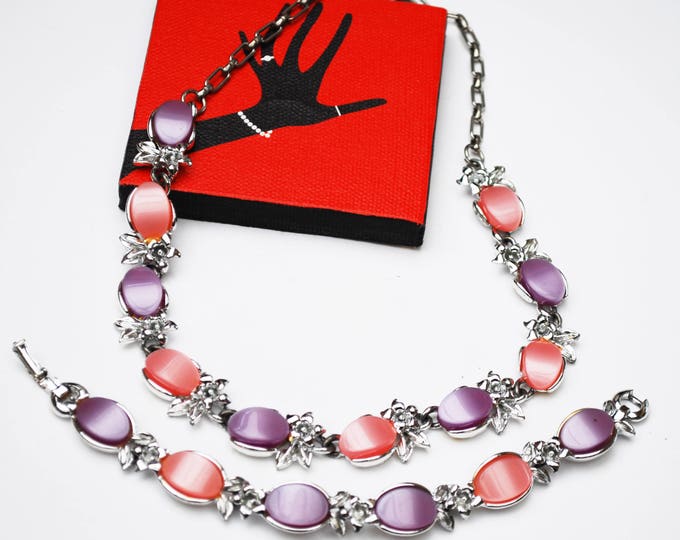 Thermoset necklace and bracelet set -Pink Purple plastic - silver tone Mid Century