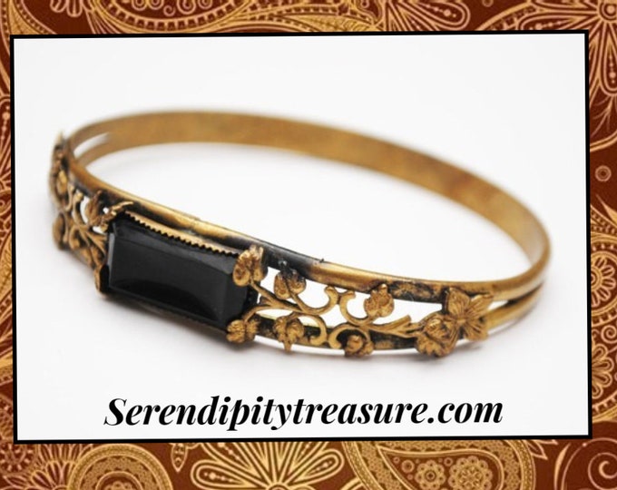 Brass Floral Bangle - Jet Black Glass - gold brass floral filigree - Art Deco - Bracelet - Art Nouveau