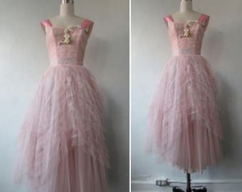 30% Off Flash Sale 1950s dress | vintage tulle dress | vintage 50s tulle dress | cup cake dress | prom party dress | extra small | The Age