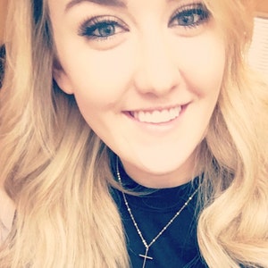 Buyer photo Olivia Thompson, who reviewed this item with the Etsy app for iPhone.