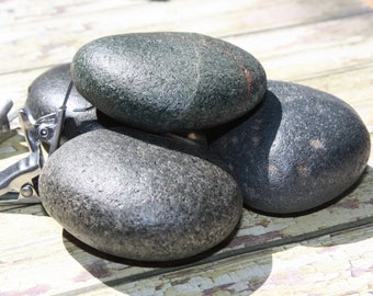 Tablecloth weights, Lake Superior rock tablecloth weights, flag weights, stone picnic tablecloth holders, raw stone accents, cabin decor