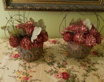 Sweet faux flowers in pots