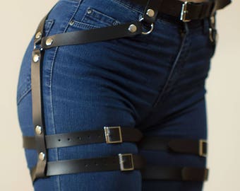 Leather garter | Etsy