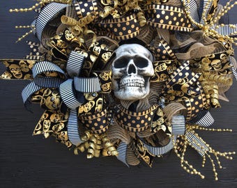 Halloween wreath, skull wreath, halloween front door wreath, large halloween wreath, scary halloween wreath, halloween decorations, wreath