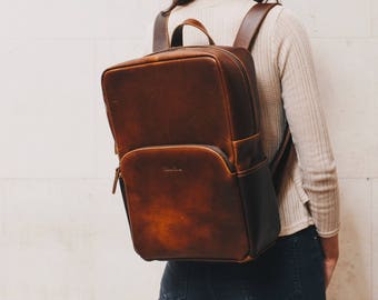Leather Backpack Rucksack suitable for 15.7'' Laptop for men and women - Porter by Niche Lane