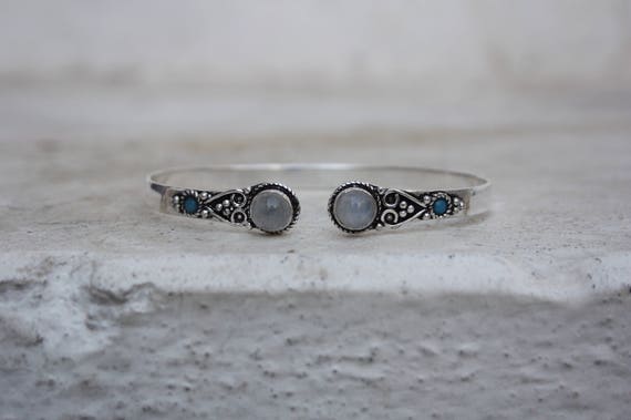 TIBETAN MOONSTONE CUFF -Silver Bracelet- Moonstone- Healing Crystal Jewellery- Chakra- Statement bracelet- Boho- Vintage jewellery- Tibetan