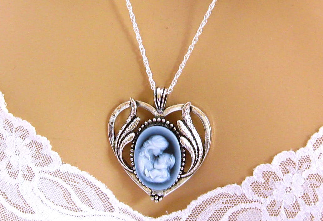Carved Agate Cameo Mother Child Necklace/Real Cameo