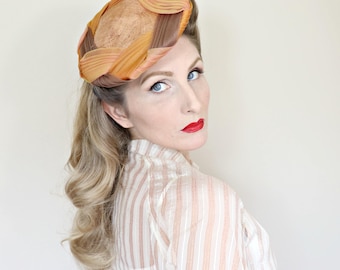 Vintage 1940s Hat / Tilt Hat / Straw / Organza / Orange / Autumn colors