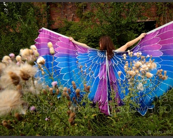 Pracownia DOR hand painted silk Isis wings by PracowniaDor on Etsy
