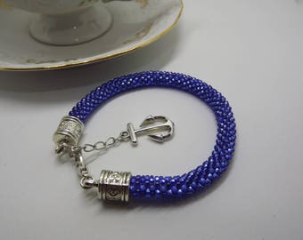 Bracciale di perline/Bracciale all'uncinetto/Bracciale blu brillante/Blue bracelet/ Handmade bracelet/ Beads crochet bracelet