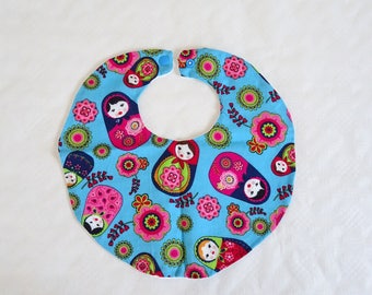 Fabric bib, matriochka pattern, baby bib, round bib, birth gift, baby gift, baby towel, baby shower,