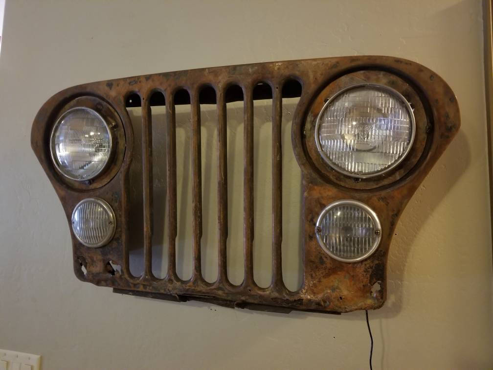 Original Jeep grill wall art. Rustic, 4x4, Mantique Antique.rust and