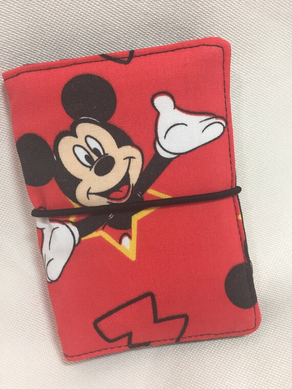 Credit Card Wallet/Holder: Disney/Mickey Mouse Red Theme