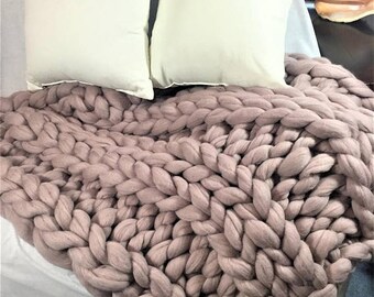 Chunky Knit Blanket, Merino Wool blanket, Chunky Knit Blanket , Arm knit