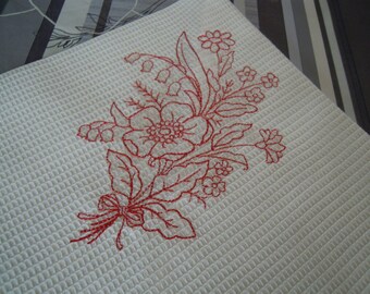 towel d personalized embroidered white bee nest