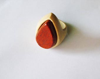 Olive wood with red stone of the Valley of the Mosel Germany Teardrop ring