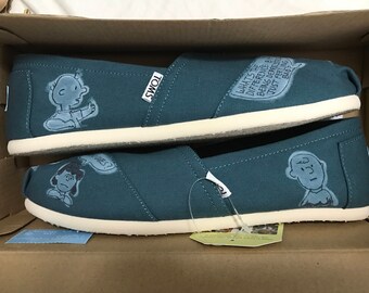 Personalized Charlie Brown TOMS