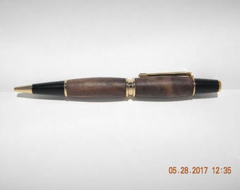 Figured Walnut Patrizio 2010